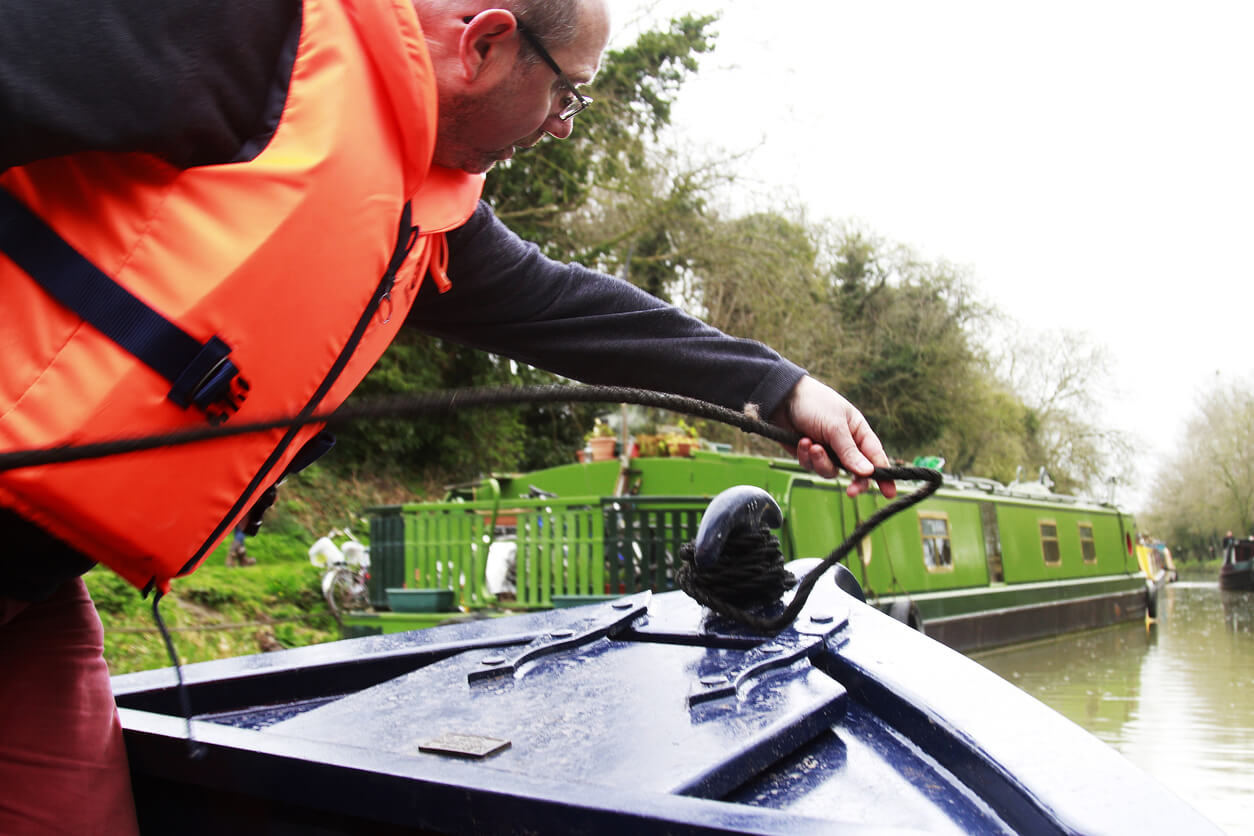 Canal boat holidays for beginners: a complete guide